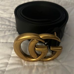 EUC Gucci full leather grain belt size 105 400593/AP007 480199